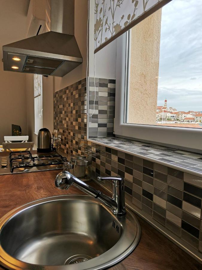 Apartment Roman Betina  Buitenkant foto